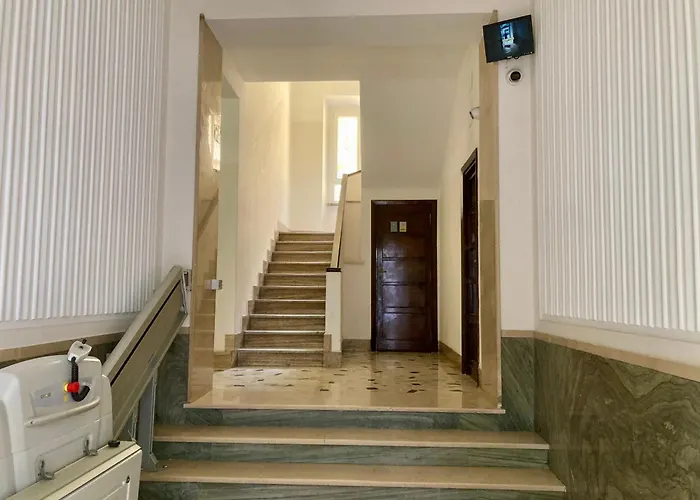 Brandnew Luxury House Near Metro Station Apartamento *