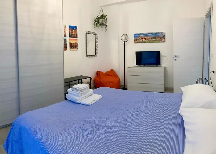 Brandnew Luxury House Near Metro Station Apartamento
