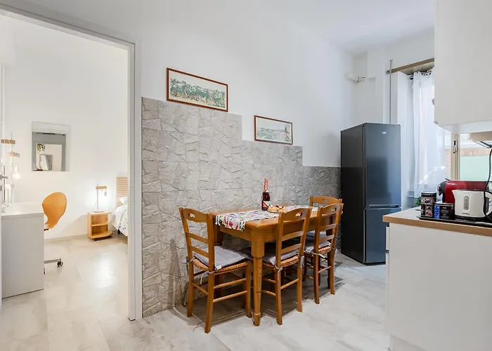Brandnew Luxury House Near Metro Station Apartamento Roma